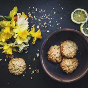 เล่นฟรี เปรียบเทียบอัตราชนะ การวิเคราะห์
